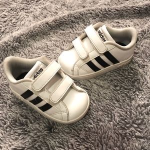 Adidas boys Velcro shoes